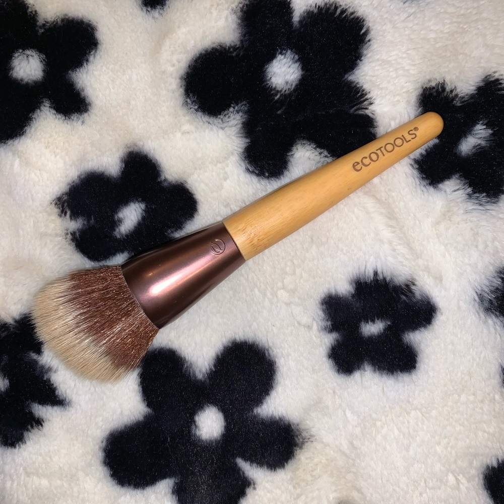 brand new eco tools makeup brush